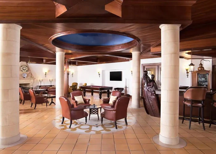 Pine Cliffs Hotel, A Luxury Collection Resort, Algarve