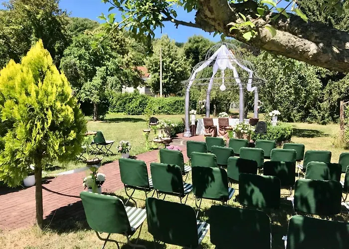Hotel Weinhaus Eberitzsch Gmbh