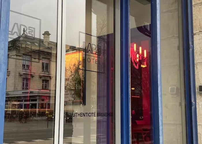 Labe Hotel Tours Centre Gare