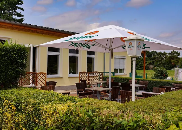 Ferienanlage - Zum See & Hotel