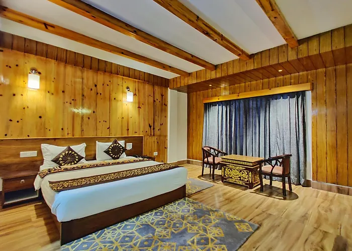 Hotel Vajra