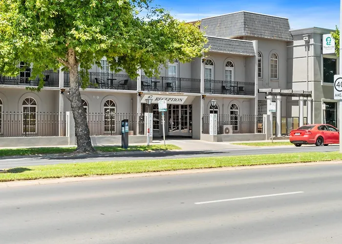 Sherbourne Terrace Hotel