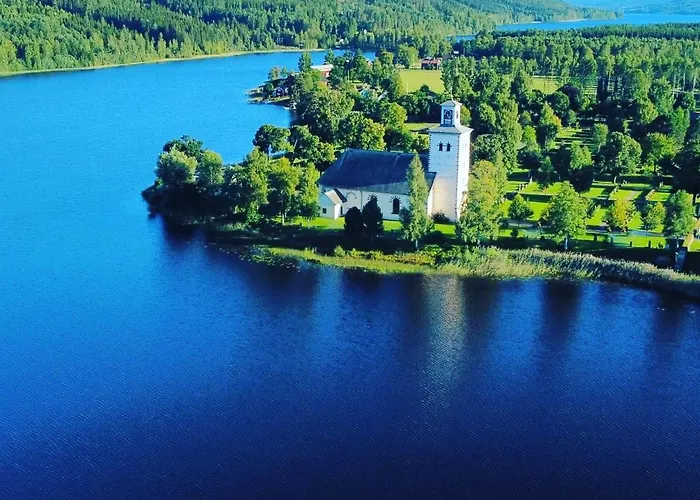 Stuga Ros Naturcamping Lagom
