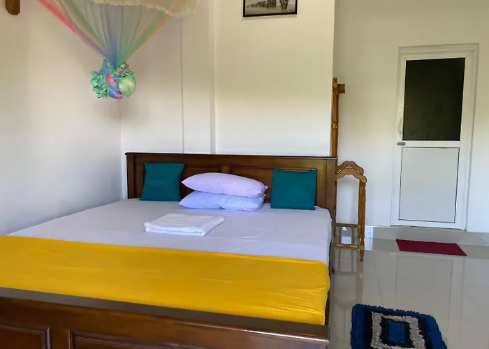 Wild Bee Safari Lodge
