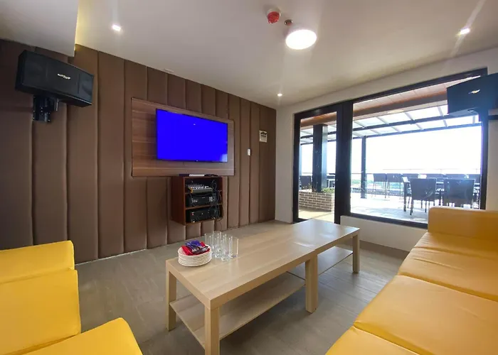Red Iron Hotel