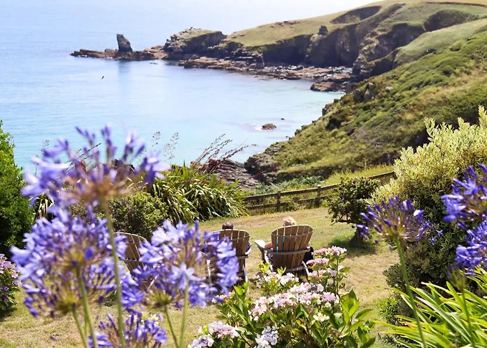 Housel Bay Hotel