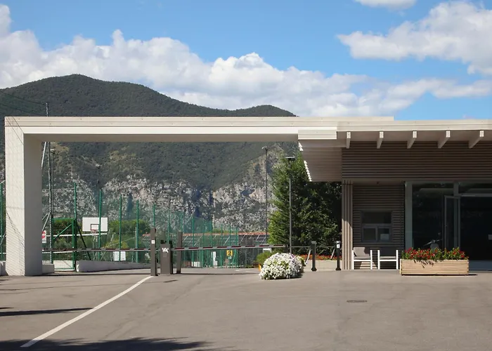 Estivo Premium Deluxe Mobile Homes On Camping Del Sole Village