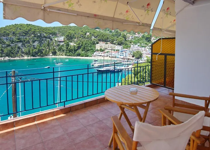 Kavos Hotel