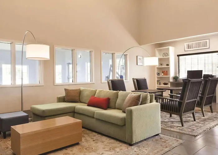 Country Inn & Suites By Radisson, Prineville, Or