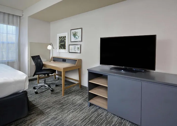 Country Inn & Suites By Radisson, Asheville West Near Biltmore
