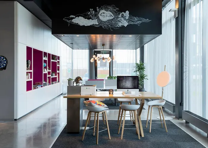 Moxy Aberdeen Airport