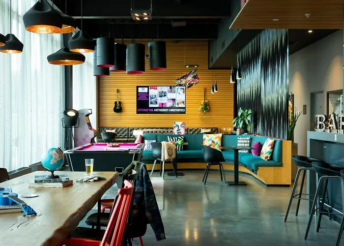 Moxy Aberdeen Airport