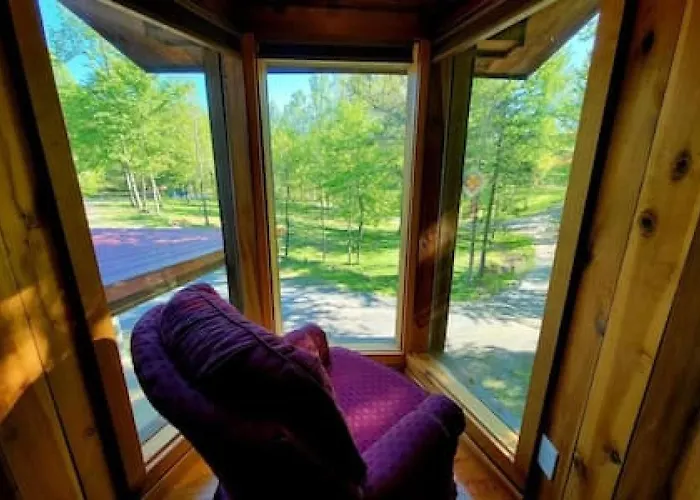 Treehouse At Castle