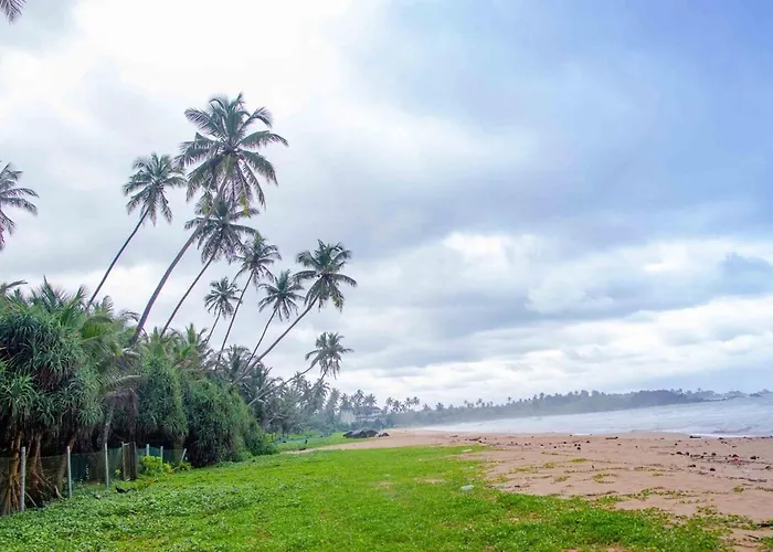 Zapo Villa Beach Resort