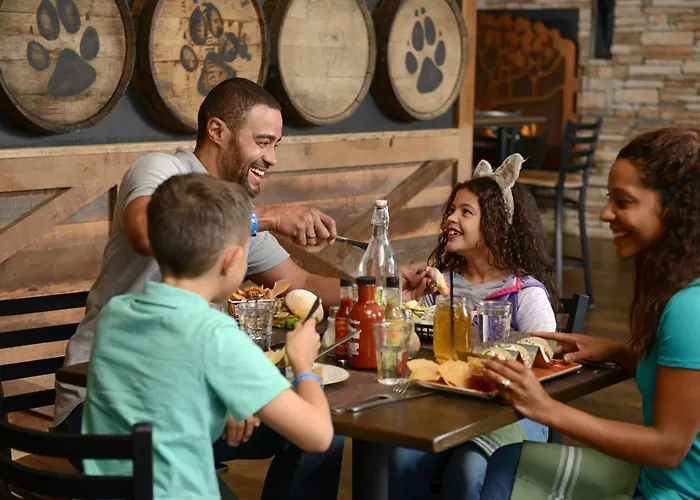 Great Wolf Lodge New England