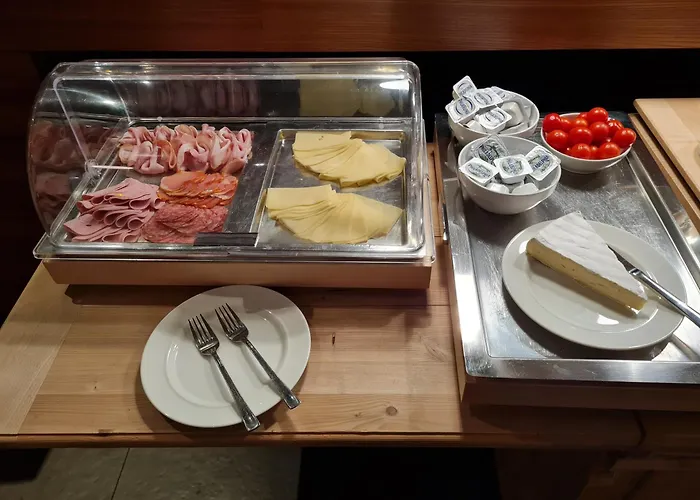 Encanto Hotel Restaurant