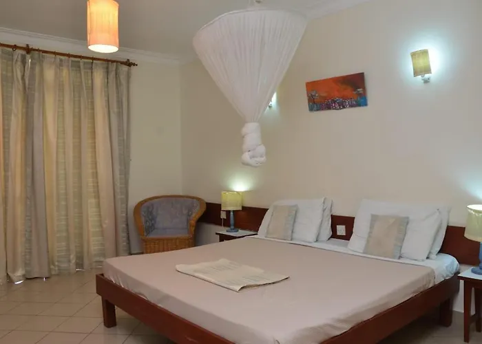 Asins Holiday Inn Hotel