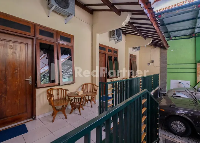 Hotel Wisata Ziarah Sunan Bonang Syariah Mitra Reddoorz