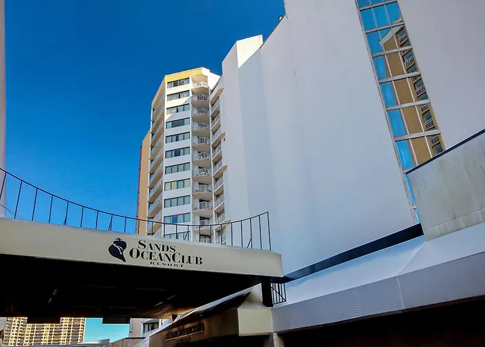 Sands Ocean Club 833