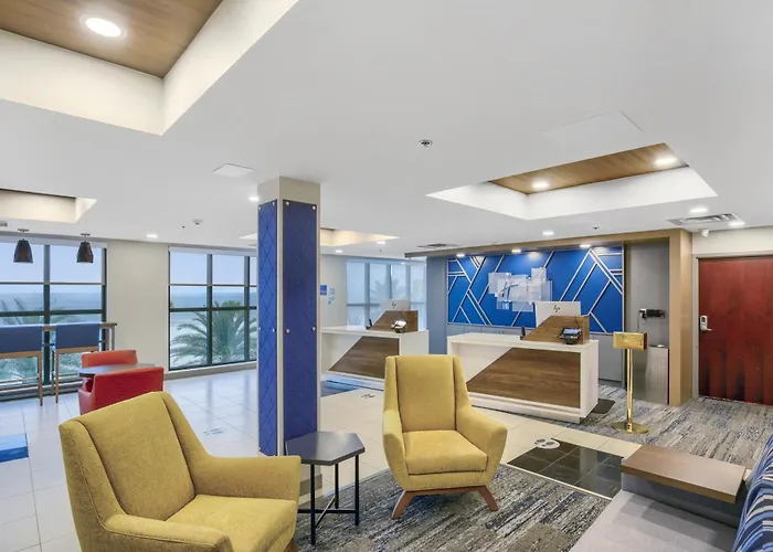 Holiday Inn Express - Gulfport Beach By Ihg