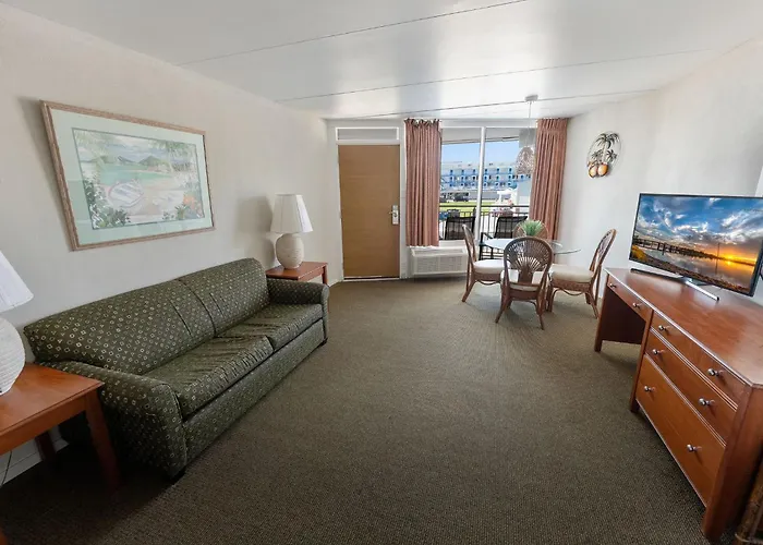 Waikiki Oceanfront Resort