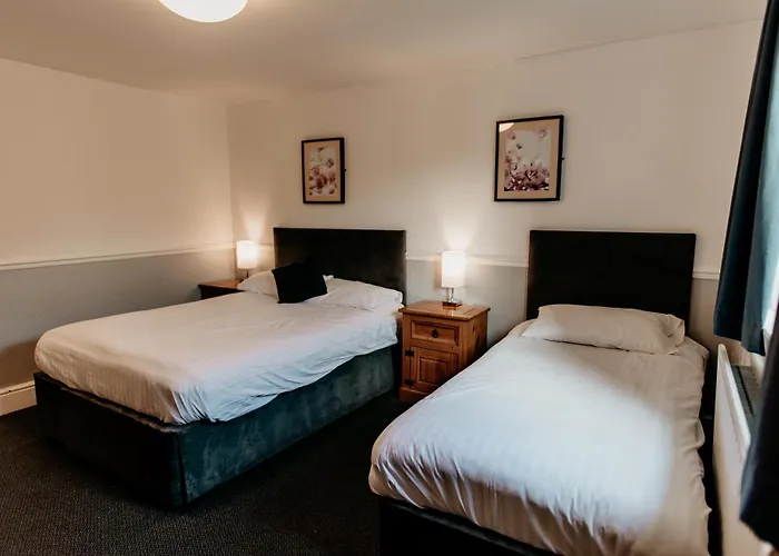 Oak Farm Hotel