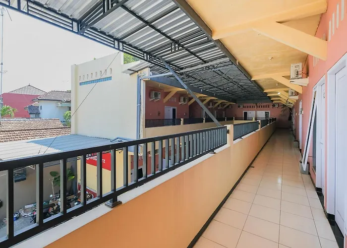 Reddoorz Syariah Near Rsud Tuban