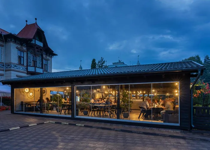 Hotel Carol - Vatra Dornei