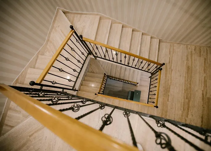 Apartments & Rooms Beli Dvor