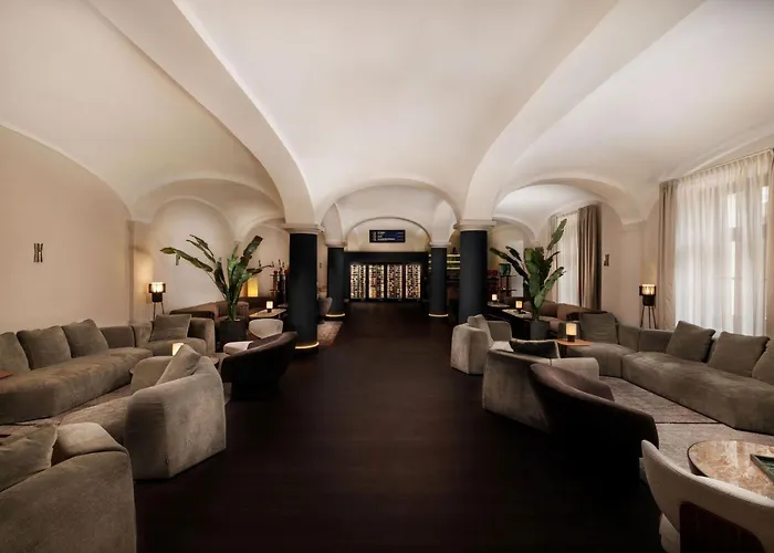 Anna Grand Hotel