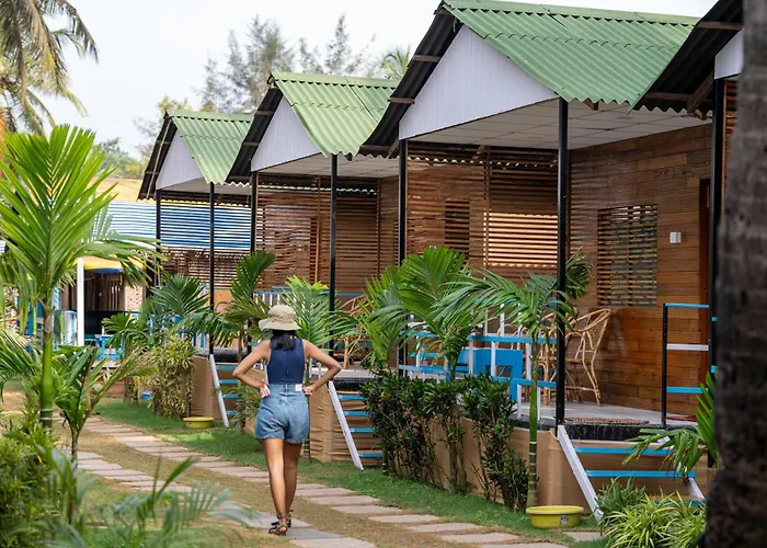 The Tito'S Blue Sky Beach Resort