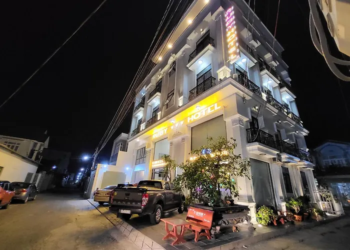 Ruby Hotel Vinh Long