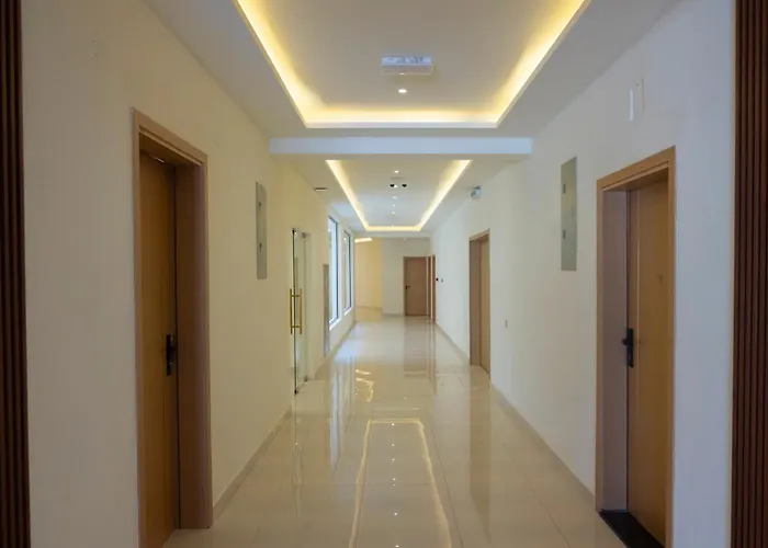 Season Inn Hotel Balad Sayt