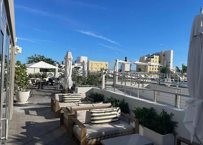 Nassau Suite South Beach, An All-Suite Hotel