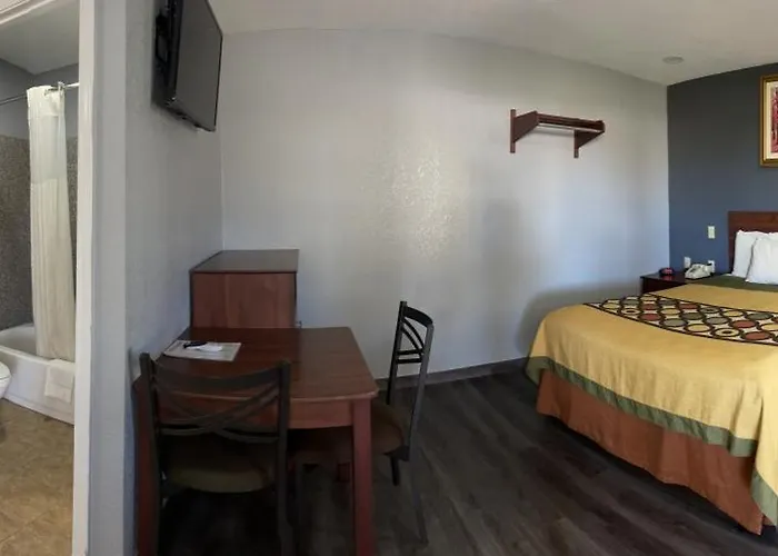 Budget Inn Buffalo