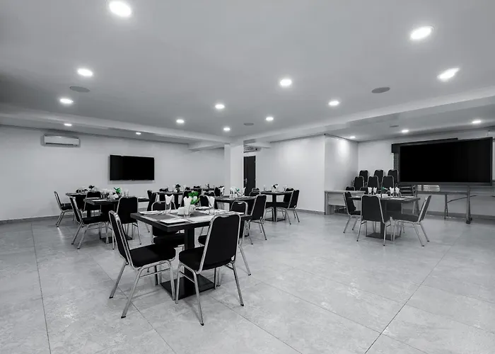 Bkt Cribs - Apartments & Suites