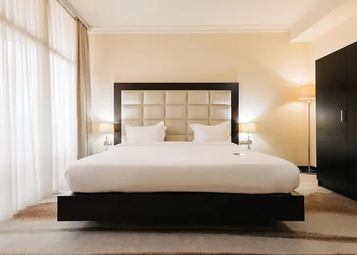 Paris Hotel Yerevan
