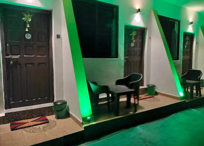 Beach Deluxe Guesthouse Carolina'S