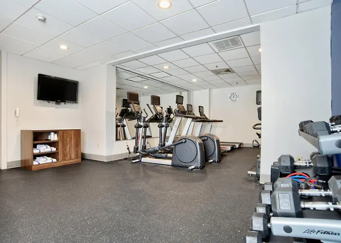 Holiday Inn Express & Suites - Mobile - I-65 By Ihg