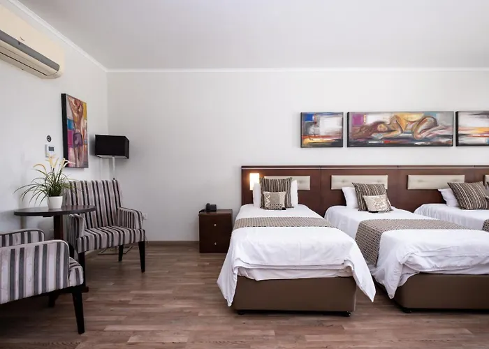 Livadhiotis City Hotel