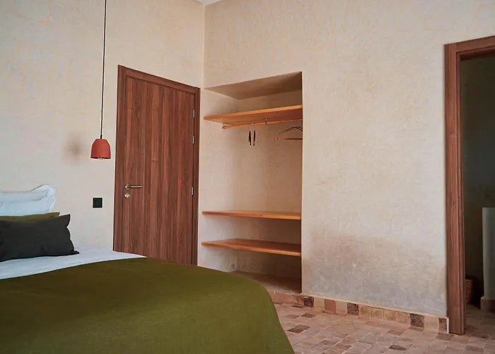 Loued Surf Lodge