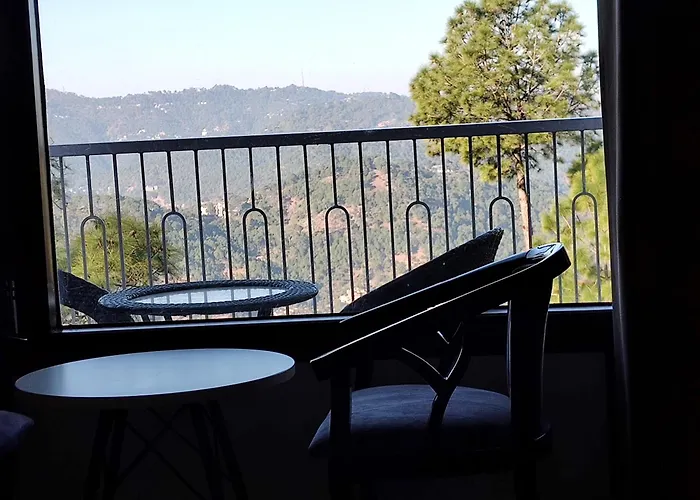 Hotel Le Halcyon Kasauli