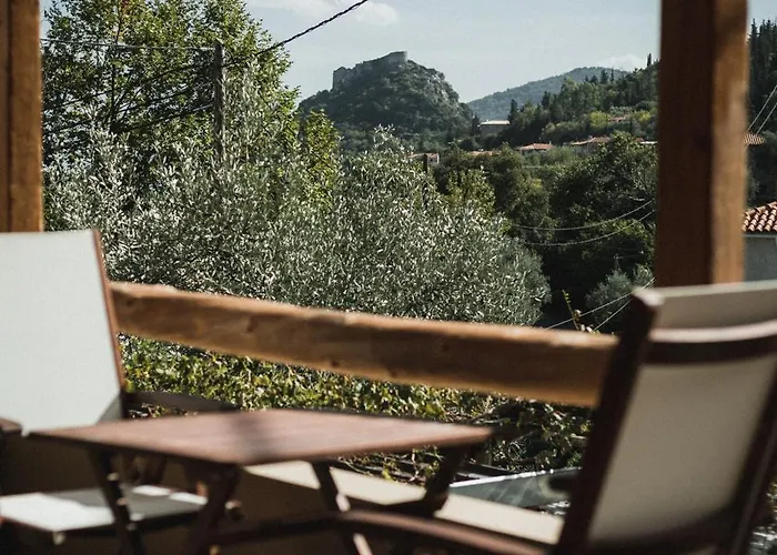 Acropolis Mystra Guesthouse