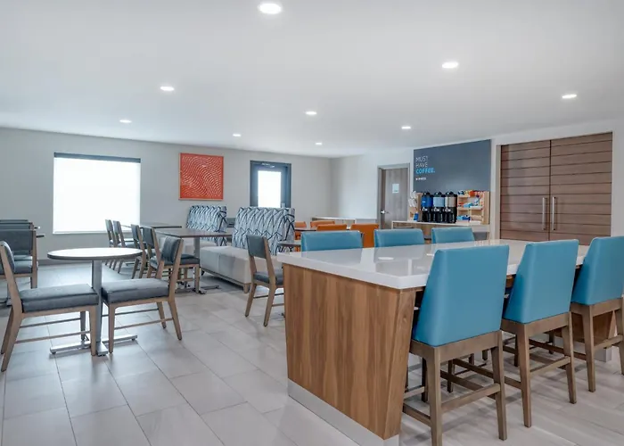 Holiday Inn Express - Rensselaer By Ihg