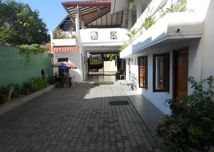 Shanith Guesthouse Negombo , Beach Road