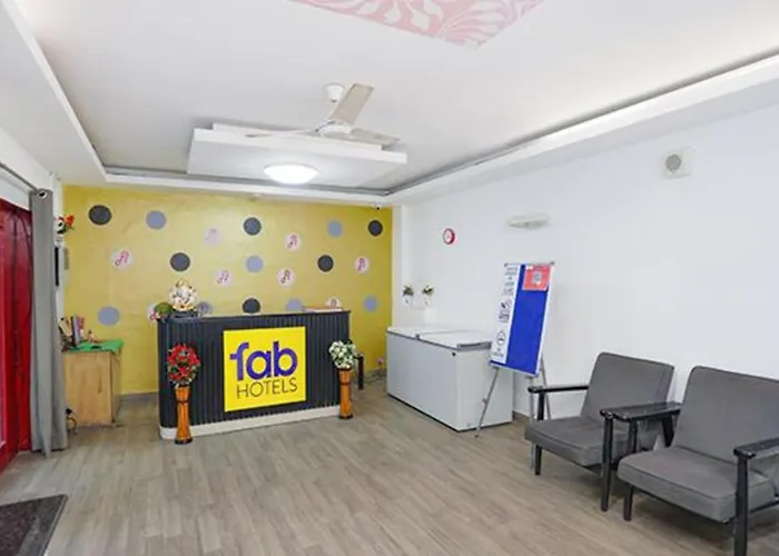 Fabhotel F9 Noida Sector 51