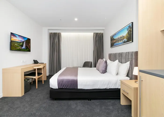Christchurch City Hotel