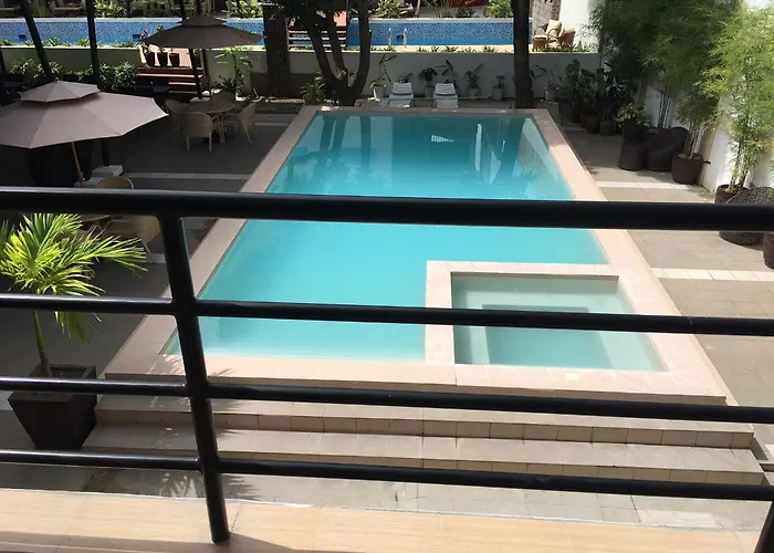 Hotel Carmelita