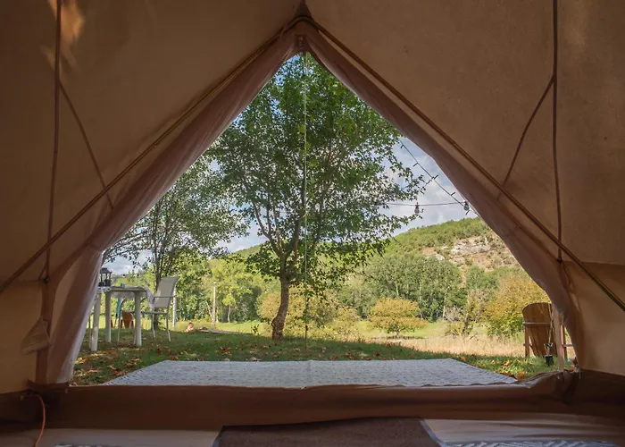 Dordogne Glamping & Camping