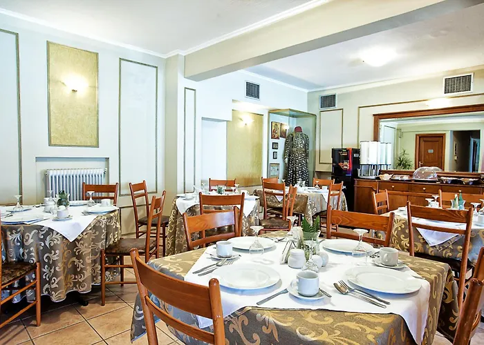 Anastassiou Hotel - Bike And Motorcycle Friendly Hotel